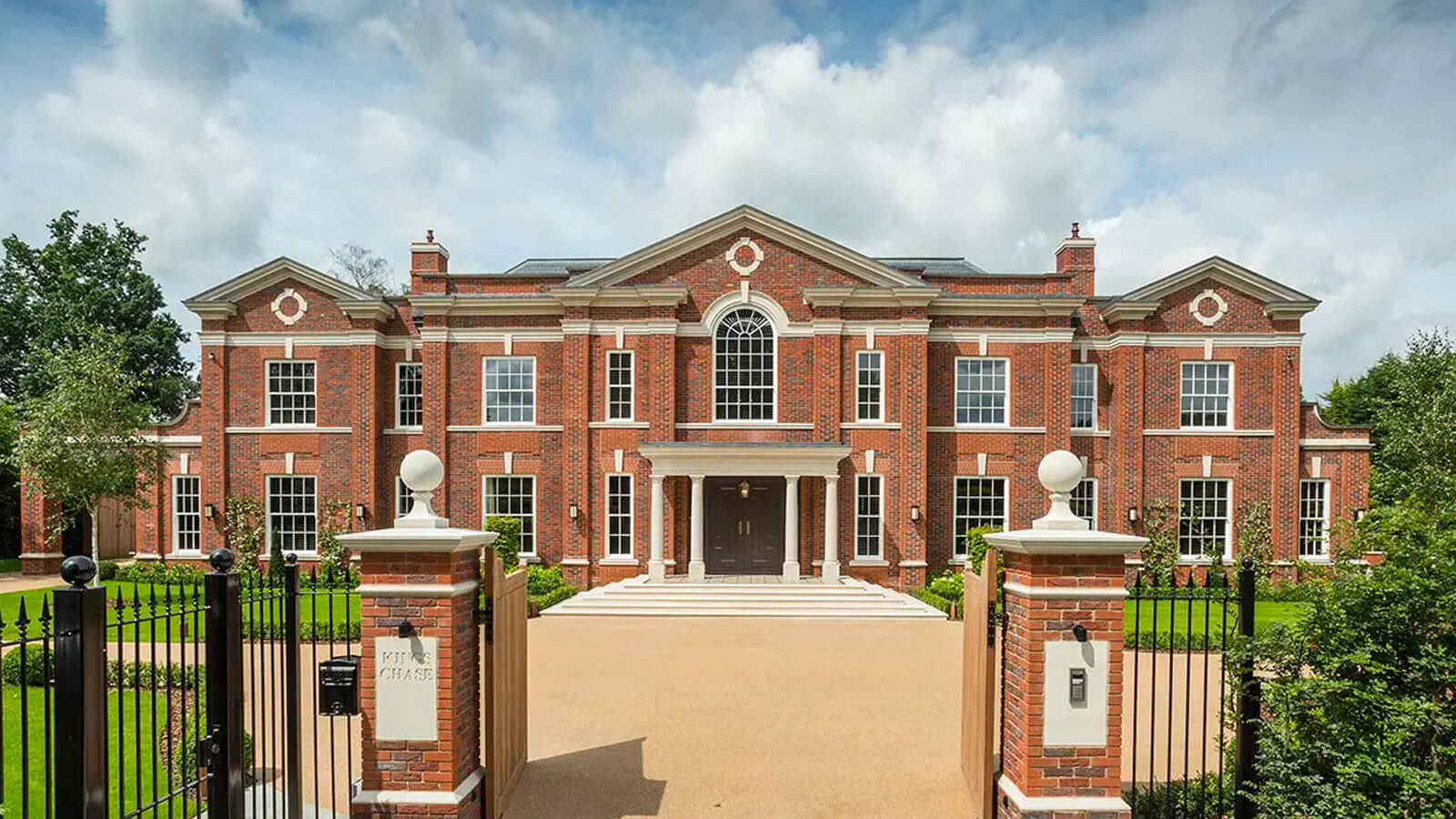 Kings Chase, Oxshott, Surrey