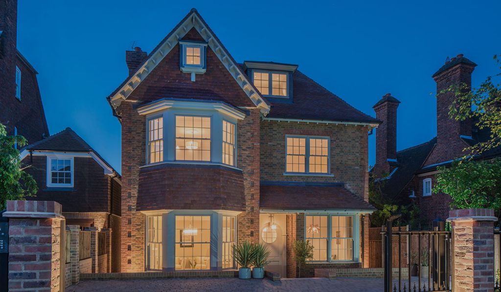 House with sliding sash windows and bay windows