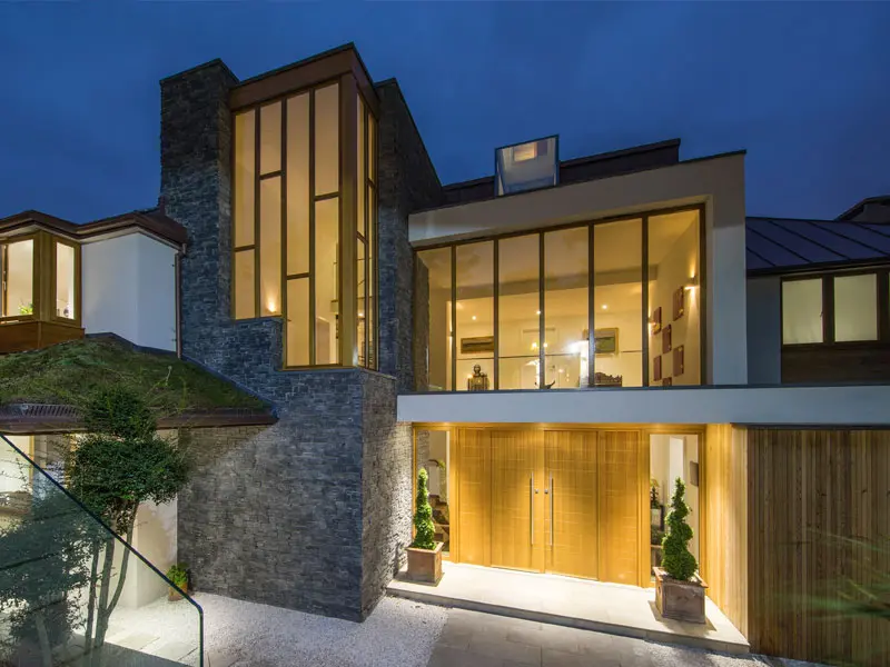 Luxury house in Wimbledon with large screens