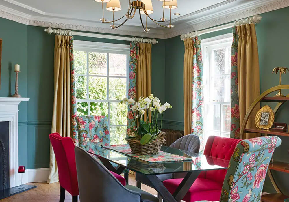 Living with a flowery decor and white timber sliding sash windows