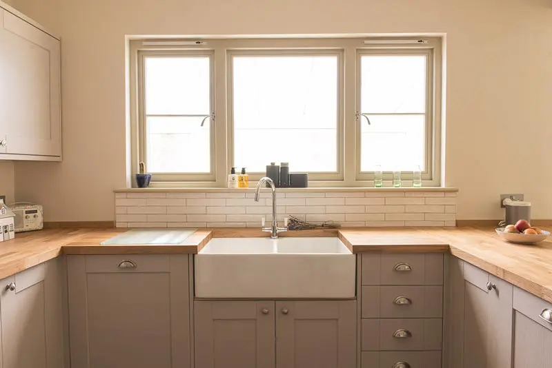 Modern kitchen with flush casement windows